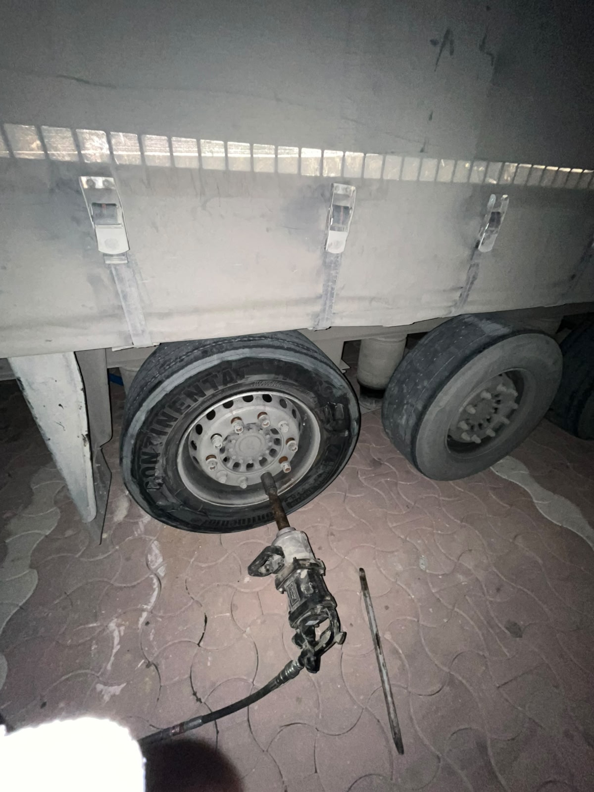 Koçlas Oto Lastik Yol Yardım 
